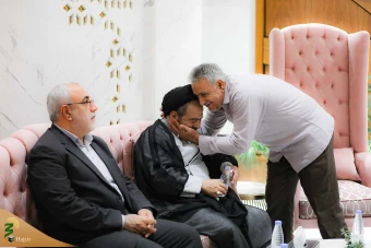 دیدار صمیمی سرپرست حجاج ایرانی با زائران کشورمان در مکه مکرمه _ 2 32