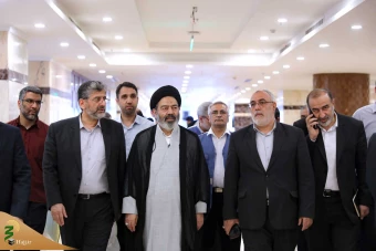 دیدار صمیمی سرپرست حجاج ایرانی با زائران کشورمان در مکه مکرمه _ 3 6