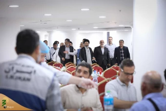 دیدار صمیمی سرپرست حجاج ایرانی با زائران کشورمان در مکه مکرمه _ 3 18