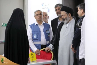 دیدار صمیمی سرپرست حجاج ایرانی با زائران کشورمان در مکه مکرمه _ 3 25