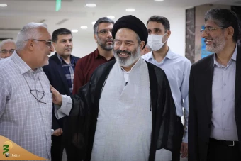 دیدار صمیمی سرپرست حجاج ایرانی با زائران کشورمان در مکه مکرمه _ 3 28