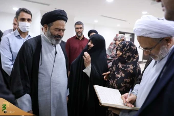 دیدار صمیمی سرپرست حجاج ایرانی با زائران کشورمان در مکه مکرمه _ 3 29