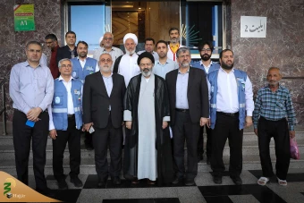 دیدار صمیمی سرپرست حجاج ایرانی با زائران کشورمان در مکه مکرمه _ 3 38