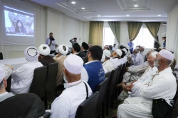 پیام کودک کرمانشاهی؛

حاج آقا در روز عرفه برای سلامتی آقا امام زمان دعا کنید 4