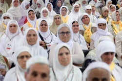 پیام کودک کرمانشاهی؛

حاج آقا در روز عرفه برای سلامتی آقا امام زمان دعا کنید 7