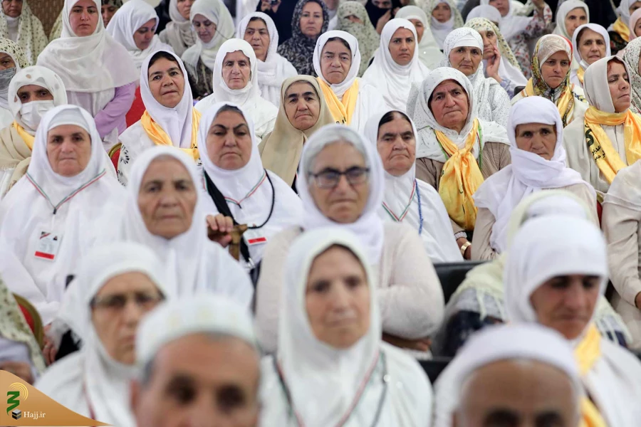 پیام کودک کرمانشاهی؛

حاج آقا در روز عرفه برای سلامتی آقا امام زمان دعا کنید 7