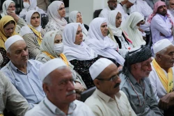پیام کودک کرمانشاهی؛

حاج آقا در روز عرفه برای سلامتی آقا امام زمان دعا کنید 9
