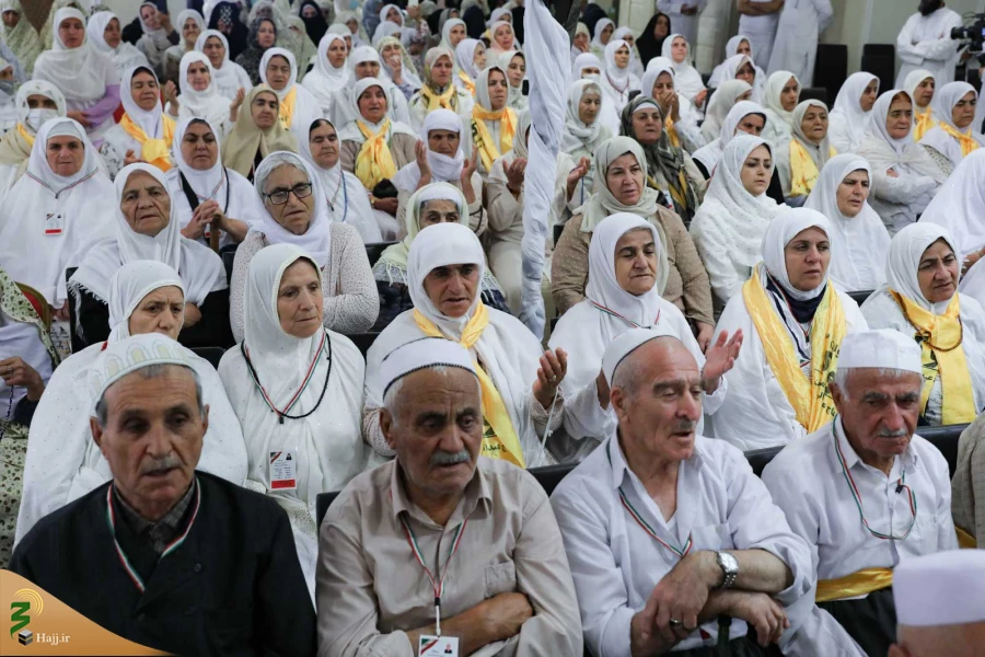 پیام کودک کرمانشاهی؛

حاج آقا در روز عرفه برای سلامتی آقا امام زمان دعا کنید 10
