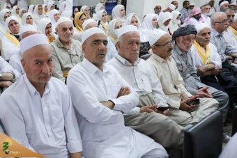 دیدار صمیمی سرپرست حجاج ایرانی با زائران کشورمان در مکه مکرمه _ 4 15