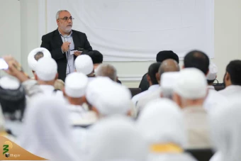 دیدار صمیمی سرپرست حجاج ایرانی با زائران کشورمان در مکه مکرمه _ 4 35