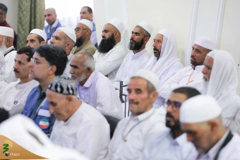 دیدار صمیمی سرپرست حجاج ایرانی با زائران کشورمان در مکه مکرمه _ 4 23