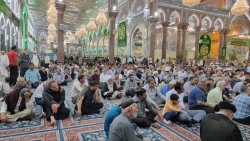 عزاداری زائران ایرانی در اولین پنجشنبه ماه ذی الحجه در حرم امام حسین(ع) 2