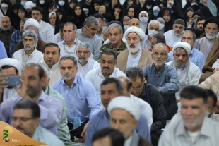 حجت الاسلام والمسلمین نواب مطرح کرد؛

سه گروه از انسان هایی که همیشه در پناه خدا خواهند ماند 4