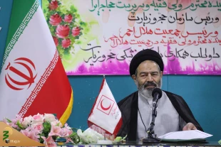 درجمع زائران داوطلب همکاری با مرکز پزشکی مطرح شد؛

​​​​​​​خدمات درمانی به زائران بالاتر از عبادت کنار خانه خدا است 2