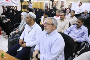 درجمع زائران داوطلب همکاری با مرکز پزشکی مطرح شد؛

​​​​​​​خدمات درمانی به زائران بالاتر از عبادت کنار خانه خدا است 10