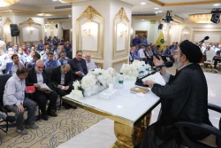 در نشست با مدیران کاروان ها ؛
حجت الاسلام والمسلمین نواب: «تواضع» کلید صعود از نردبان شرافت و انسانیت است 6
