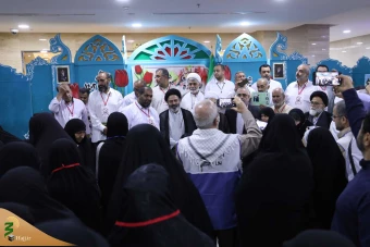 مراسم تجلیل از خانواده شهدا 40