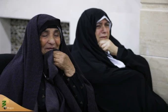 مراسم تجلیل از خانواده شهدا 32