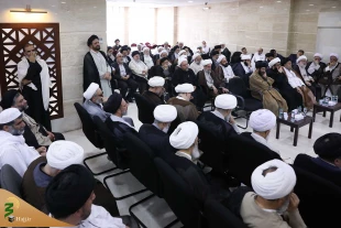 لقاء ممثلي مراجع العظام التقليد برئيس بعثة الحجاج الإيرانيين 3