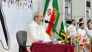 مراسم برائت از مشرکین با حضور گسترده زائران ایرانی در سرزمین عرفات برگزار شد+فیلم