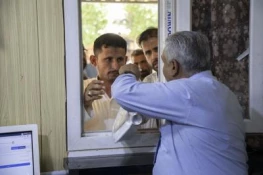 توزیع ۵۰ هزار پرس غذا در روز عرفه توسط مهمانسرای آستان قدس عباسی 3