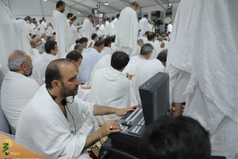 دعای عرفه را در صحرای عرفات _ 2 20