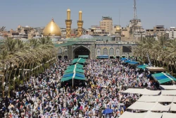 دعای عرفه در جوار حرم سیدالشهدا(ع)  2