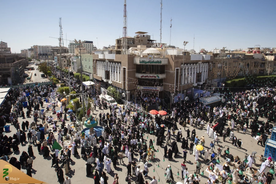 دعای عرفه در جوار حرم سیدالشهدا(ع)  2