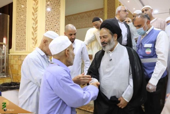 دیدار صمیمی سرپرست حجاج ایرانی با زائران کشورمان در مکه مکرمه _ 6 8