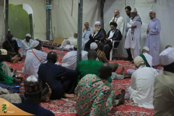 دیدار با زائران نخبه و فرهیخته مسلمان ۱۷ کشور 11