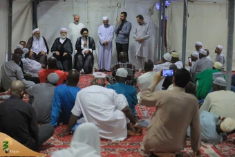 دیدار با زائران نخبه و فرهیخته مسلمان ۱۷ کشور 12