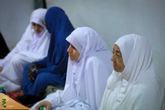 دیدار با زائران نخبه و فرهیخته مسلمان ۱۷ کشور 22