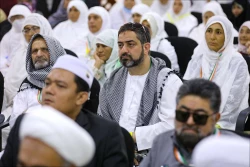 حجت الاسلام والمسلمین نواب در همایش اسلام هراسی:

پشت هر دشمنی با اسلام و مسلمانان ، آمریکا و رژیم صهیونیستی فعال هستند 4