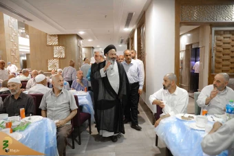 دیدار صمیمی سرپرست حجاج ایرانی با زائران کشورمان در مکه مکرمه _ 7 2
