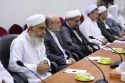 در همایش نقش رسانه‌ها در تحکیم وحدت اسلامی در جهان اسلام؛

حجت الاسلام والمسلمین نواب: رسانه‌ها می‌توانند باعث نزدیکی مسلمانان و از بین رفتن شکاف های فکری شوند 7