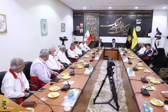 دیدار با مسئولان مرکز پزشکی حج و زیارت 6