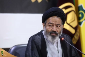 دیدار با مسئولان مرکز پزشکی حج و زیارت 16