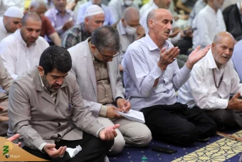 نخستین مراسم دعای کمیل زائران ایرانی بعد از ایام تشریق 5