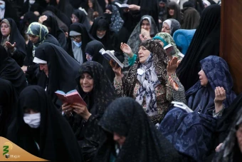 نخستین مراسم دعای کمیل زائران ایرانی بعد از ایام تشریق 24