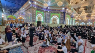 دعای کمیل زائران ایرانی حرم حسینی در شب عیدغدیرخم 9