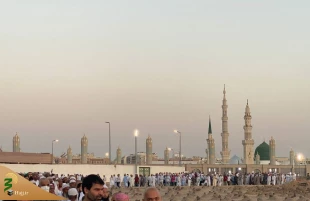 حال و هوای قبرستان بقیع در روز عید غدیر + فیلم و عکس 13