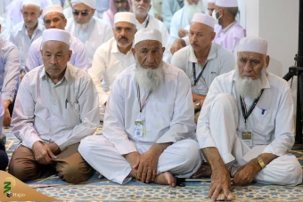 آئین نکوداشت پیش کسوتان خادمین زائران اهل سنت 13