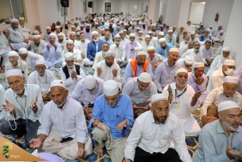 آئین نکوداشت پیش کسوتان خادمین زائران اهل سنت 38