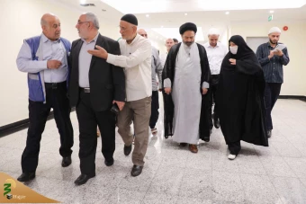 دیدار صمیمی سرپرست حجاج ایرانی با زائران کشورمان در مکه مکرمه _ 8 9