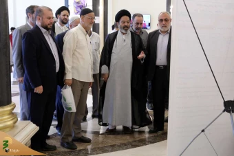 دیدار صمیمی سرپرست حجاج ایرانی با زائران کشورمان در مکه مکرمه _ 8 19