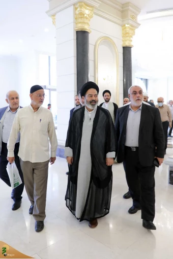دیدار صمیمی سرپرست حجاج ایرانی با زائران کشورمان در مکه مکرمه _ 8 20