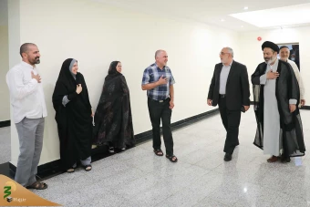 دیدار صمیمی سرپرست حجاج ایرانی با زائران کشورمان در مکه مکرمه _ 8 21