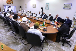 درنشست هم اندیشی نگاه جهانی و تمدن ساز به حج درمکه مطرح شد؛

حج تجلی گاه دین و تبلورتمدن اسلامی است 2