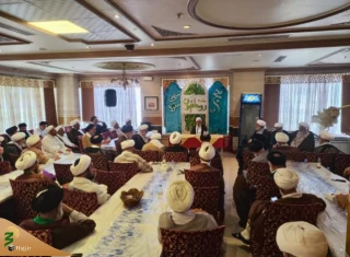 در نشست با آیت الله اختری مطرح شد؛
​​​​​​​تاکید بر به روز بودن روحانیون و تلاش برای تقویت وحدت بین مسلمانان