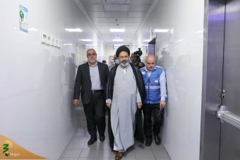 دیدار صمیمی سرپرست حجاج ایرانی با زائران کشورمان در مکه مکرمه _ 9 5